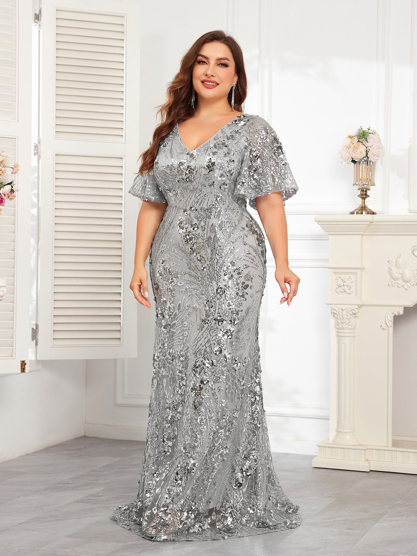 XUIBOL | Plus Size High-Quality Elastic Sequin Beaded Fitted V-Neck Short Sleeve Elegant Formal Gown, Stunning For Party, Wedding, Mother Of The Bride Dresses (Heavily Embellished), Semi Formal Prom Dress, For Birthday, Wedding Guest