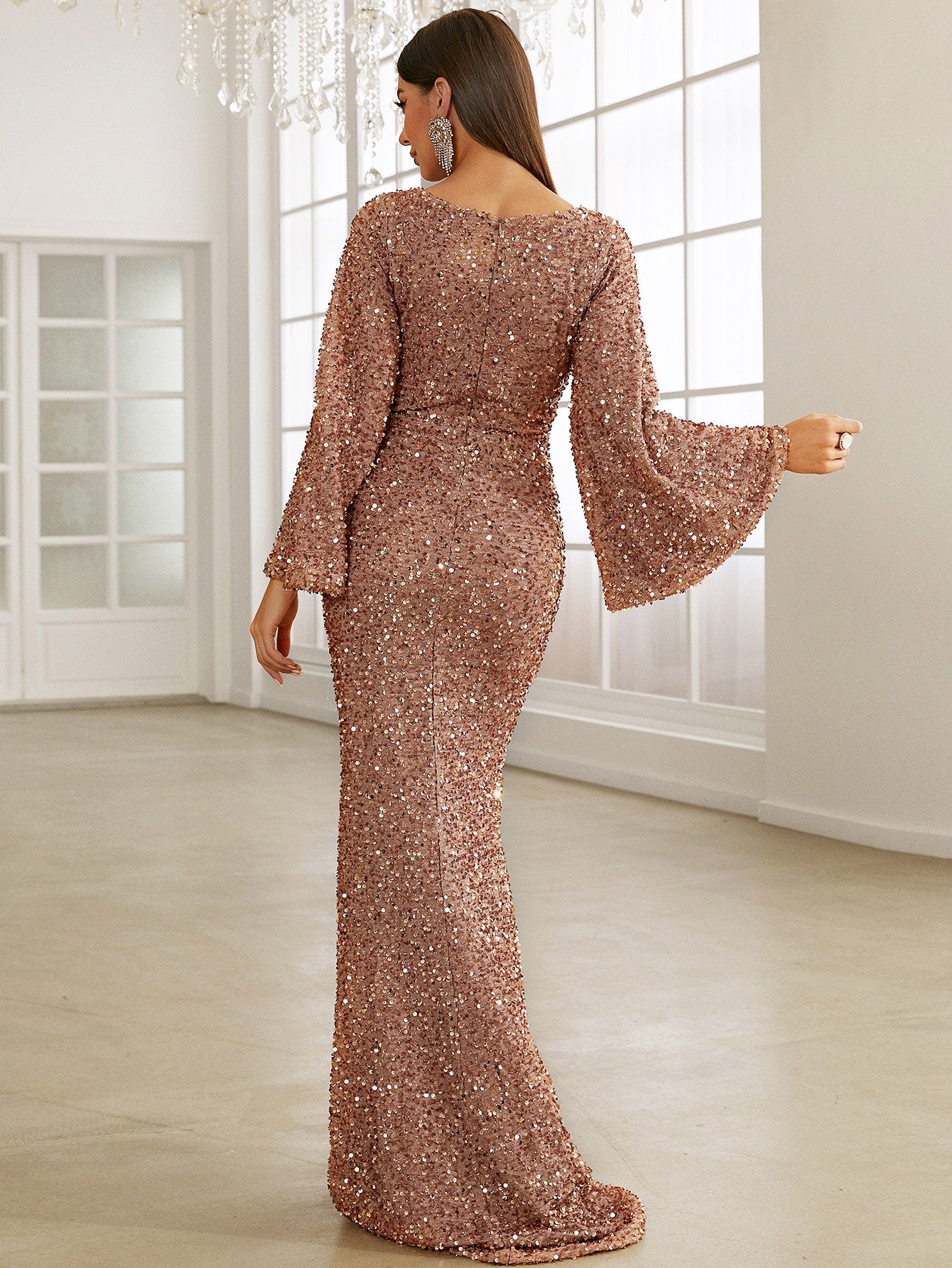 Sequin Sweetheart Neck Trumpet Sleeve Mermaid Hem Floor Formal Gown