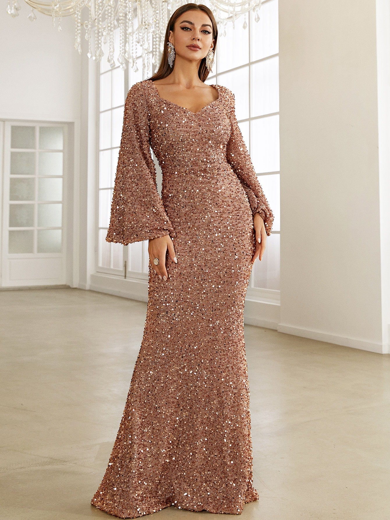 Sequin Sweetheart Neck Trumpet Sleeve Mermaid Hem Floor Formal Gown