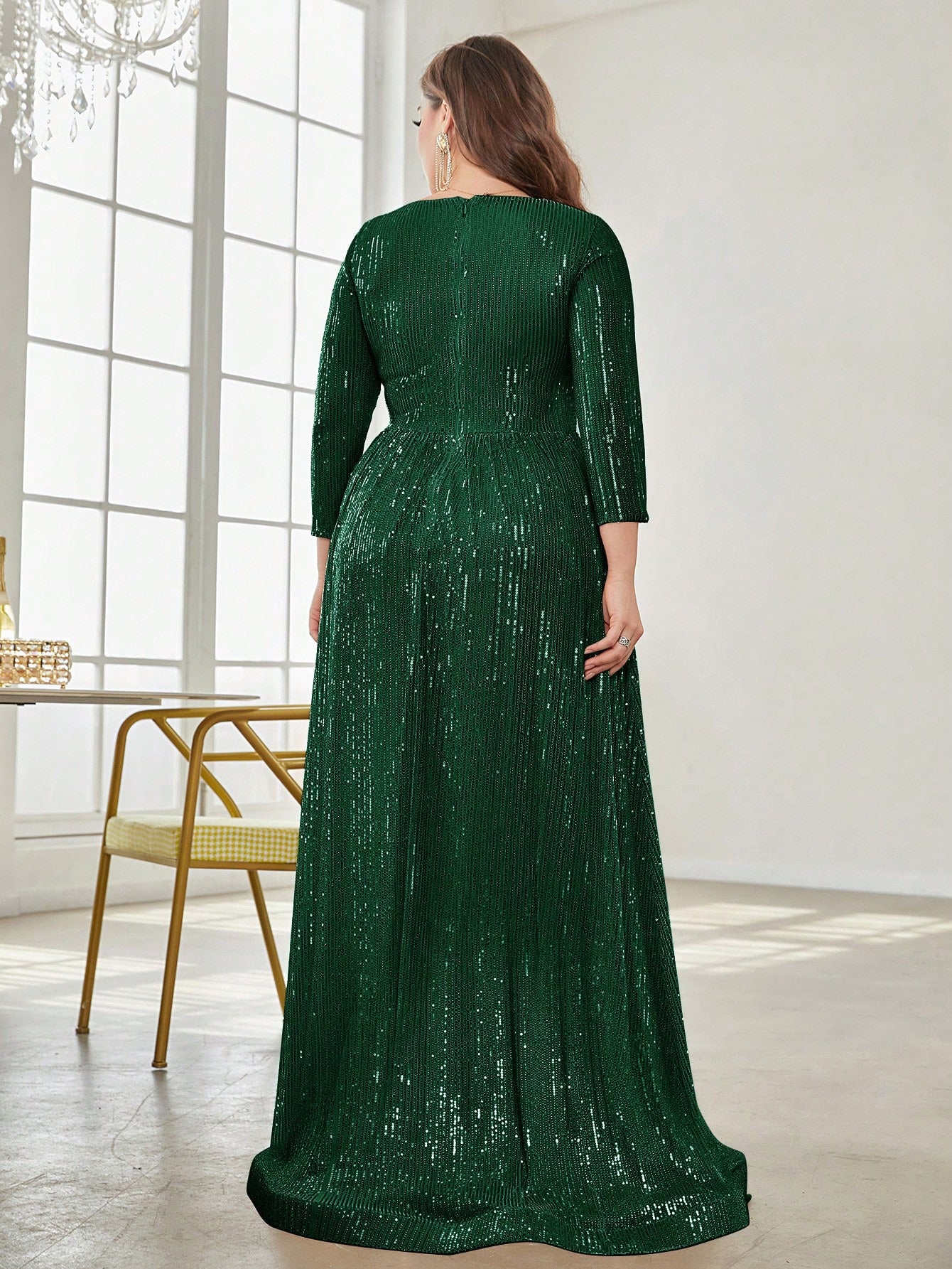 Plus Plunging Neck Sequin Party Dress | XUIBOL