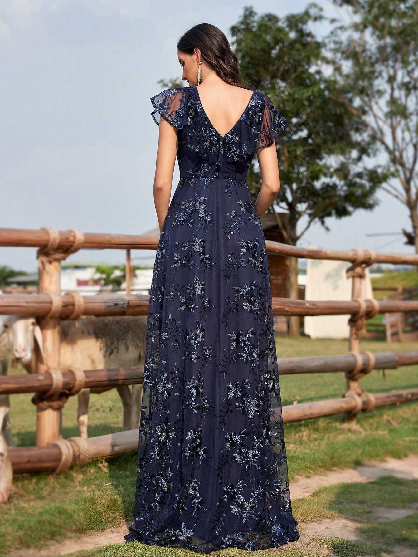 Women'S V-Neck Glitter Embroidery Mesh Evening Party Dress | XUIBOL
