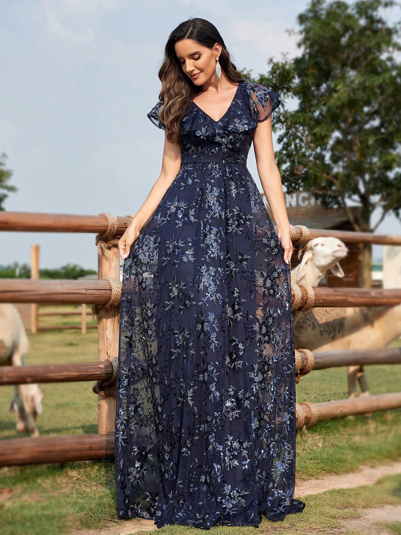 Women'S V-Neck Glitter Embroidery Mesh Evening Party Dress | XUIBOL
