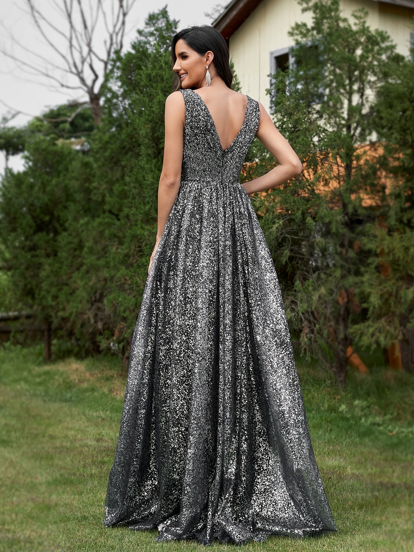 Plunge Neck A-line Tank Dress, Elegant Sleeveless Split Hem Floor Length Dress | XUIBOL