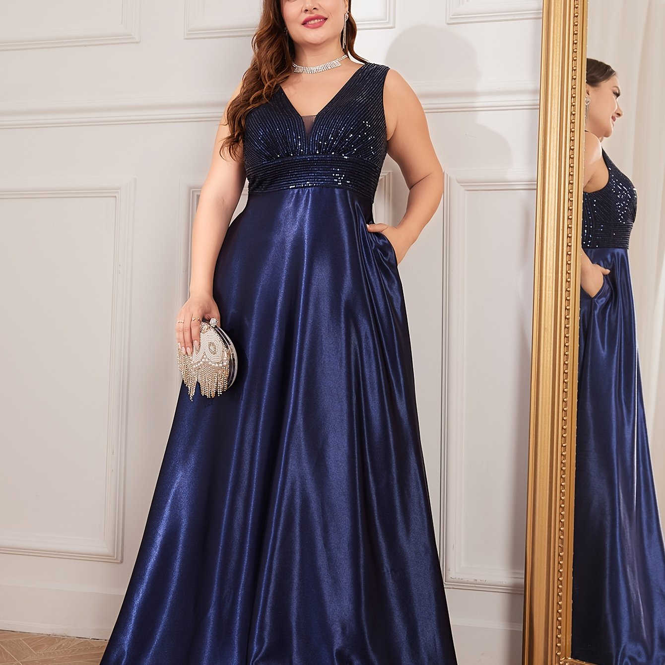 Plus Size Sequin Decor Bridesmaid Dress, Elegant V-neck Sleeveless Dress | XUIBOL