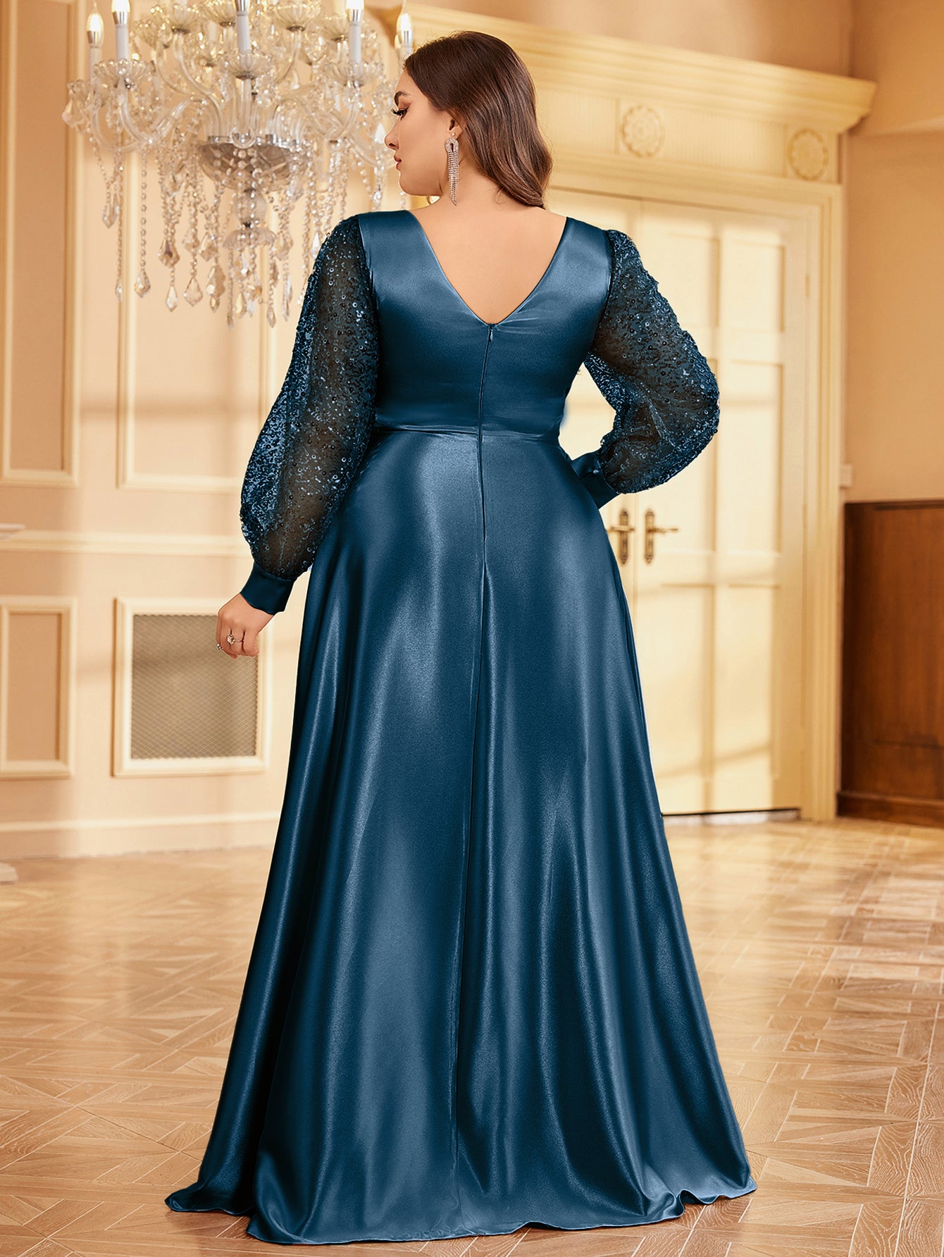 Plus Size Luxury Gold Sequin V-Neck Evening Dress | XUIBOL