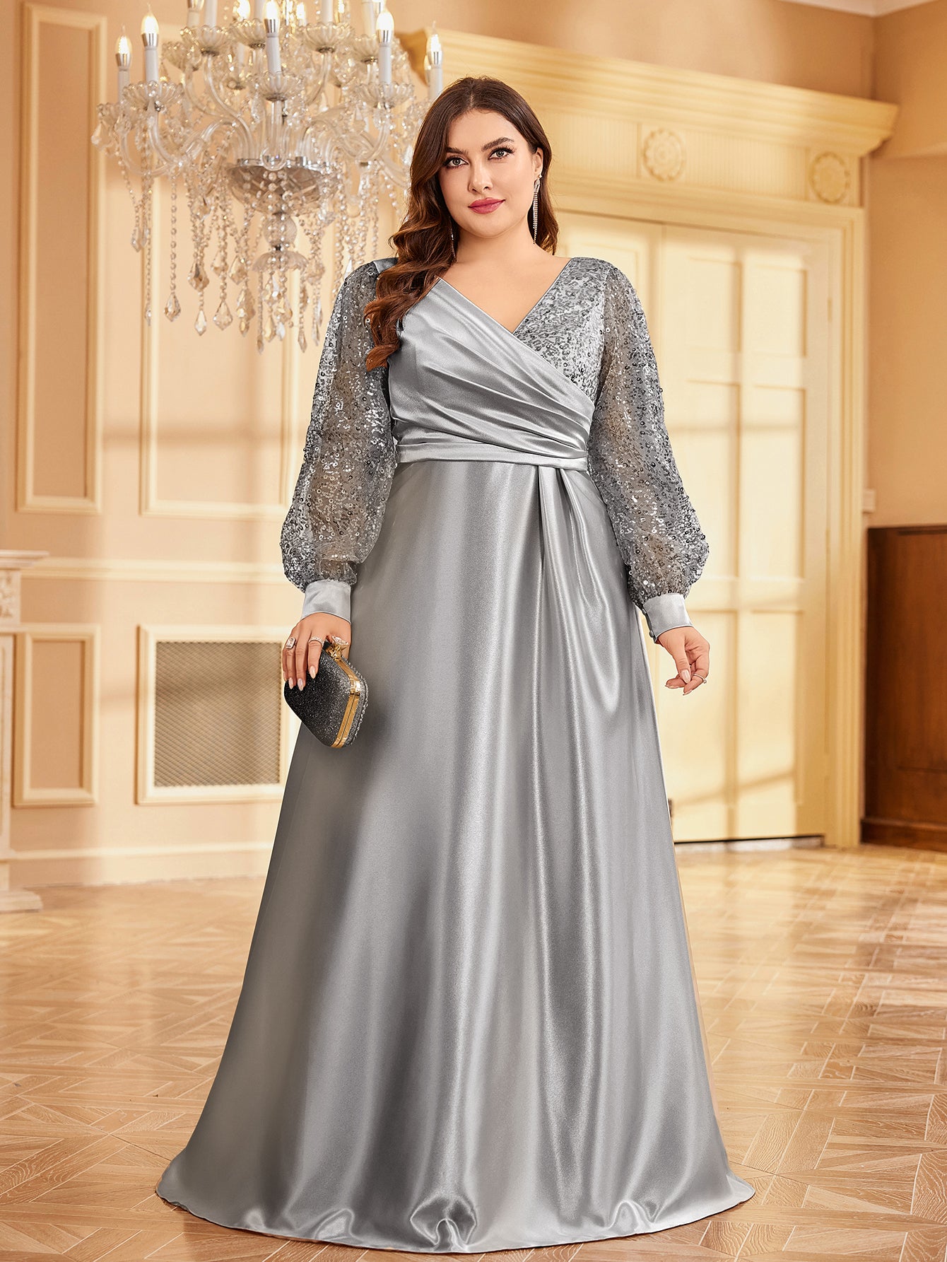 Plus Size Luxury Gold Sequin V-Neck Evening Dress | XUIBOL