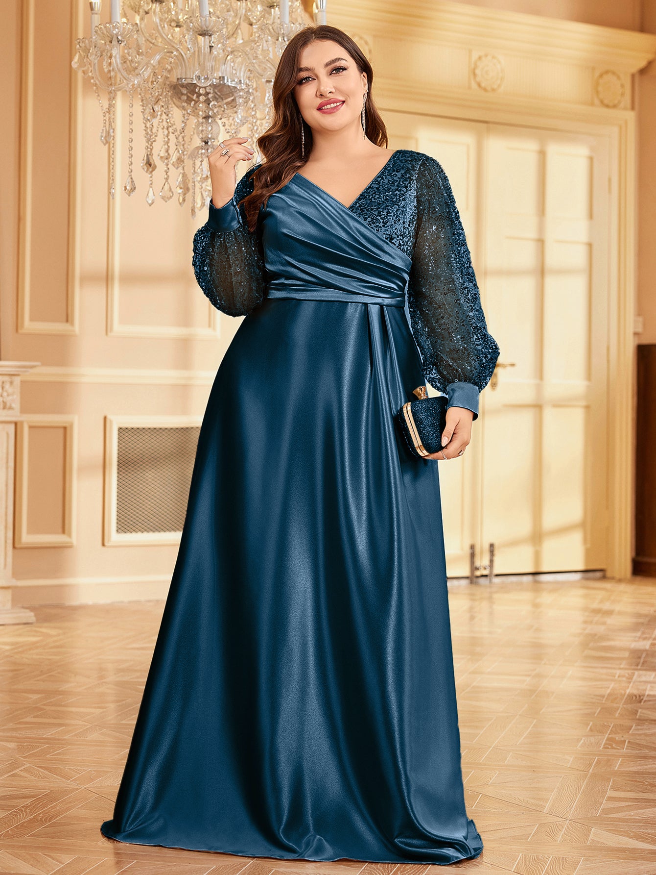 Plus Size Luxury Gold Sequin V-Neck Evening Dress | XUIBOL