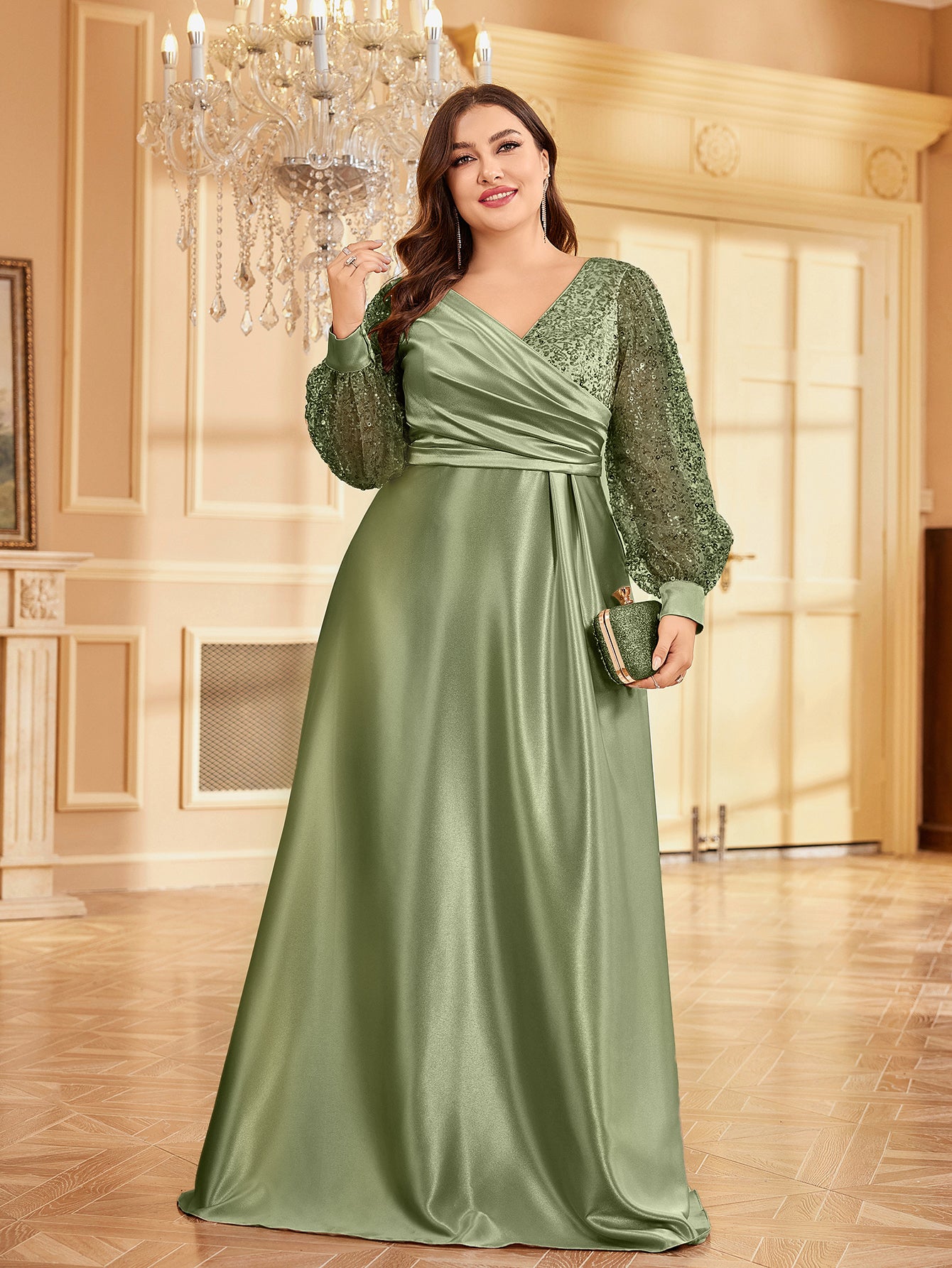 Plus Size Luxury Gold Sequin V-Neck Evening Dress | XUIBOL