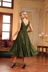 Elegant V Neck Sleeveless Sequins Cocktail Dress