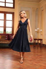 Elegant V Neck Sleeveless Sequins Cocktail Dress