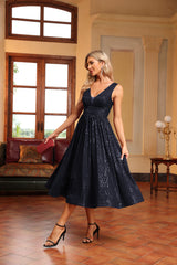 Elegant V Neck Sleeveless Sequins Cocktail Dress