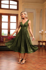 Elegant V Neck Sleeveless Sequins Cocktail Dress