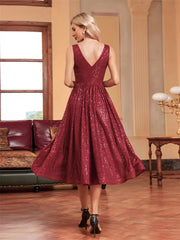 Elegant V Neck Sleeveless Sequins Cocktail Dress
