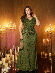 Champagne Gold Floral Sequin Sleeveless V‑Neck Plus‑Size Mermaid Evening Gown