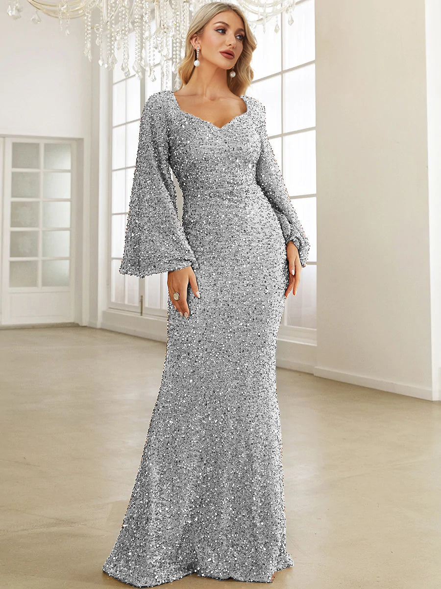 white Sweetheart Neck Dress