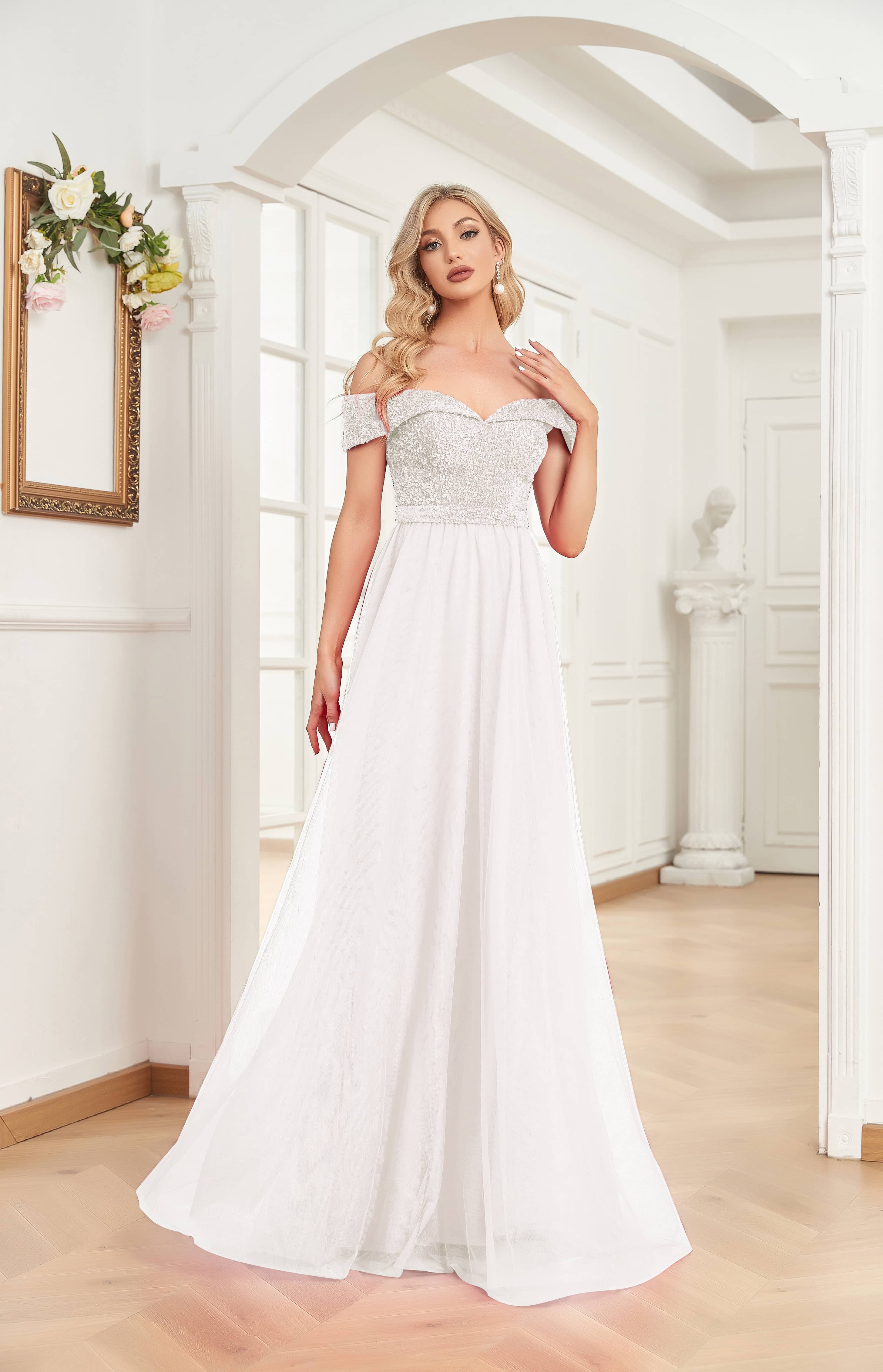 XUIBOL | An off-the-shoulder_sweetheart_neckline_Dresses_white