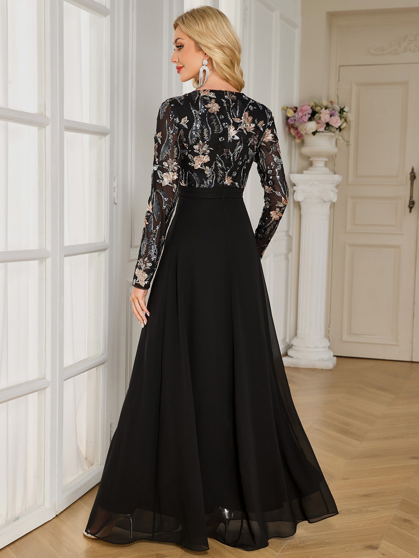 Black Floral Embroidery V‑Neck Long Sleeve A‑Line Evening Gown