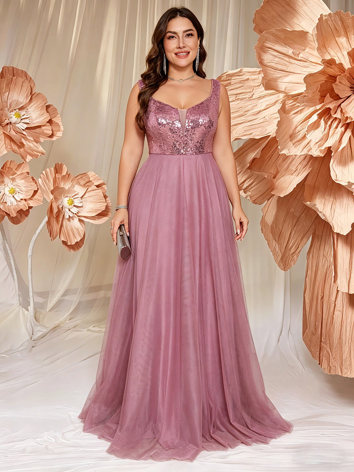 V-neck Long Sleeveless Sequined Embroidered Dress