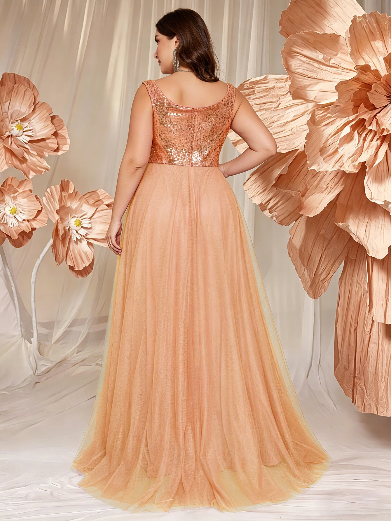 V-neck Long Sleeveless Sequined Embroidered Dress