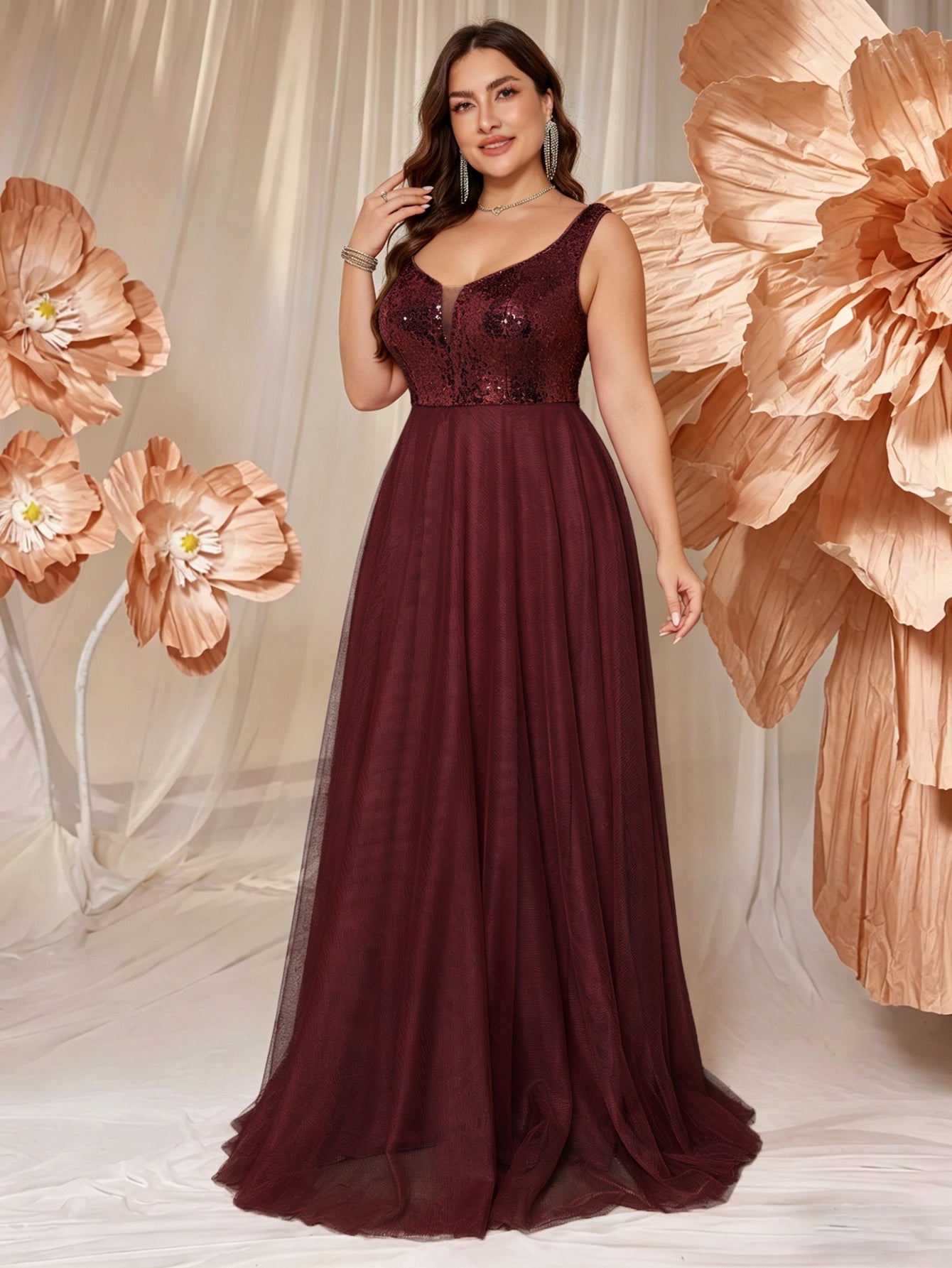 V-neck Long Sleeveless Sequined Embroidered Dress