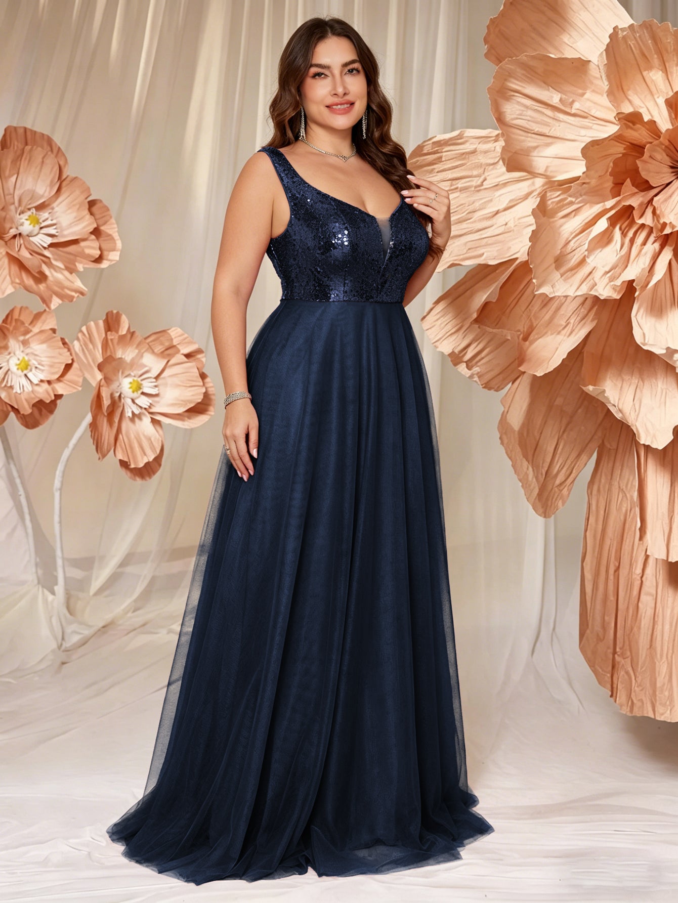 V-neck Long Sleeveless Sequined Embroidered Dress