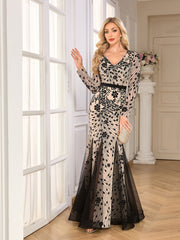 Nude Black Floral Sequin V‑Neck Mermaid Gown