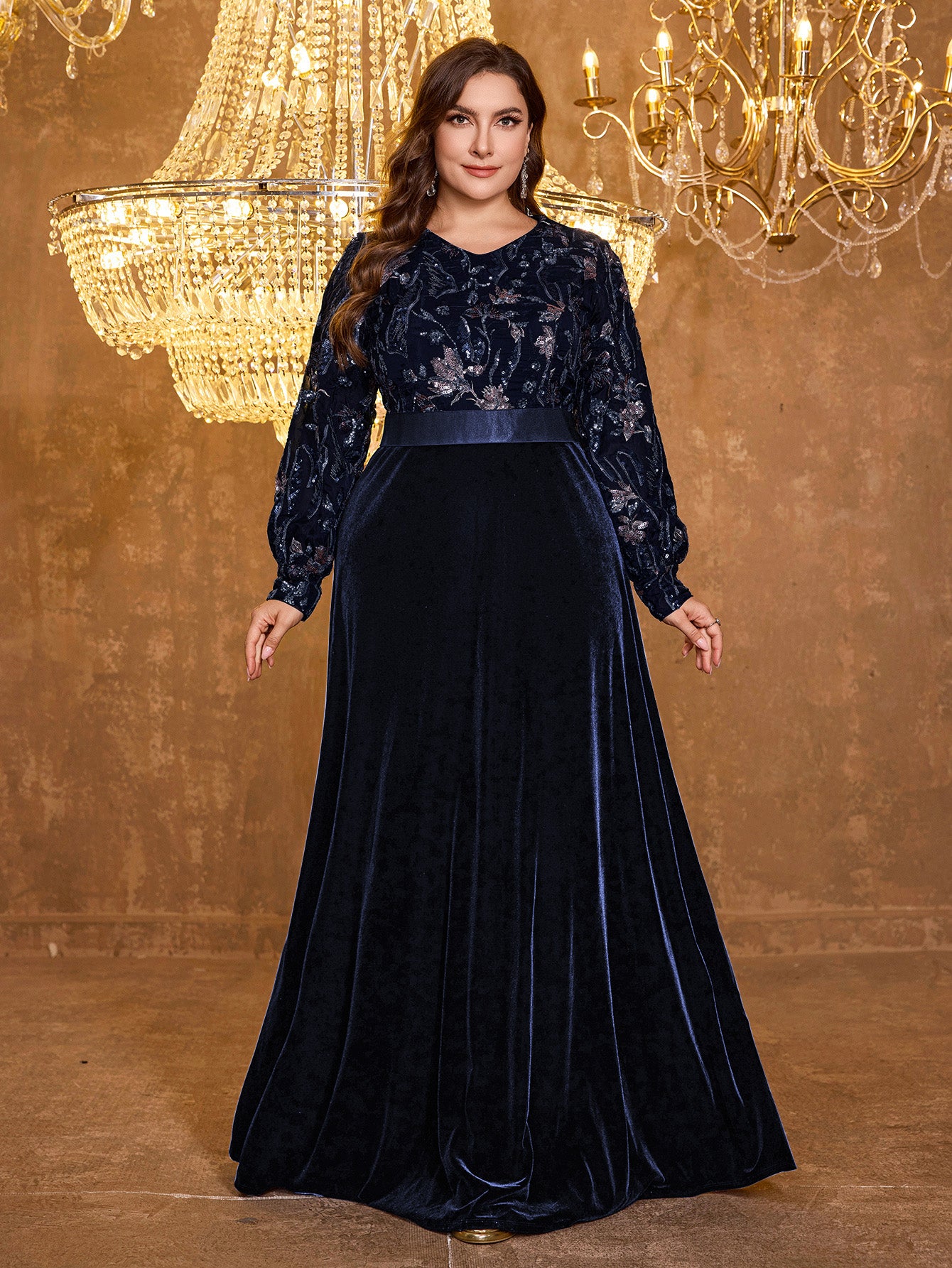 V-Neck Elegant Long Sleeved Sequined Heavy-Duty Dress For Formal Occasions