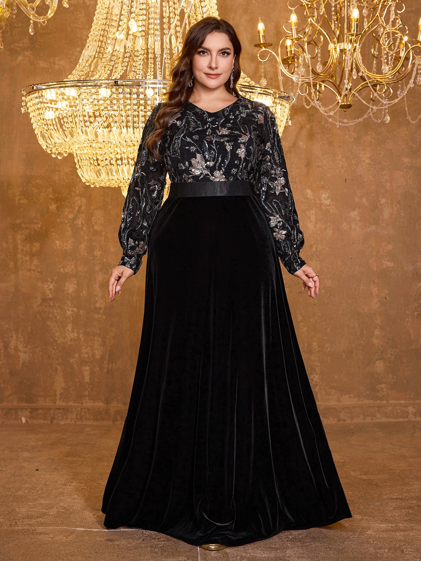 V-Neck Elegant Long Sleeved Sequined Heavy-Duty Dress For Formal Occasions