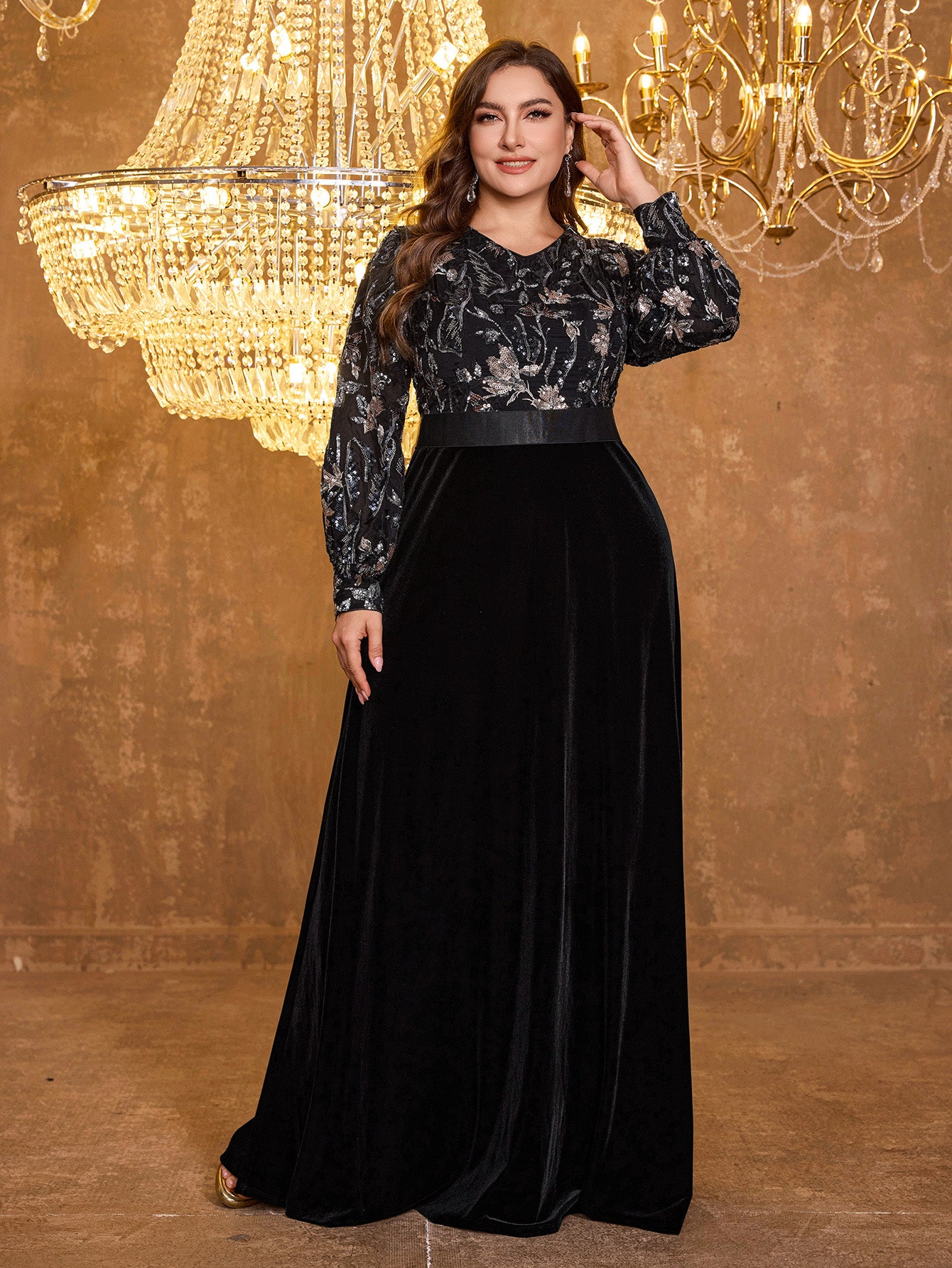 V-Neck Elegant Long Sleeved Sequined Heavy-Duty Dress For Formal Occasions
