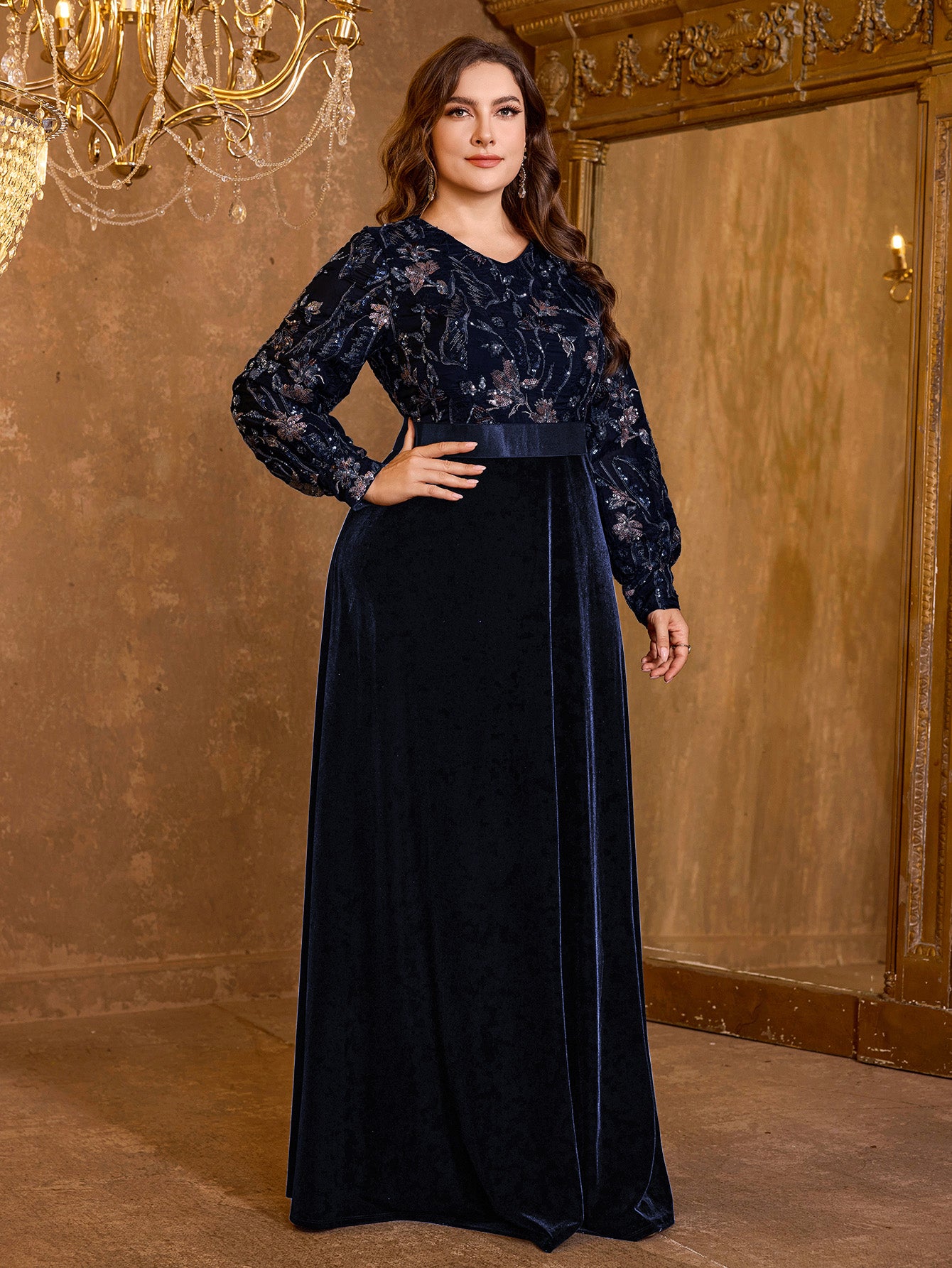 V-Neck Elegant Long Sleeved Sequined Heavy-Duty Dress For Formal Occasions
