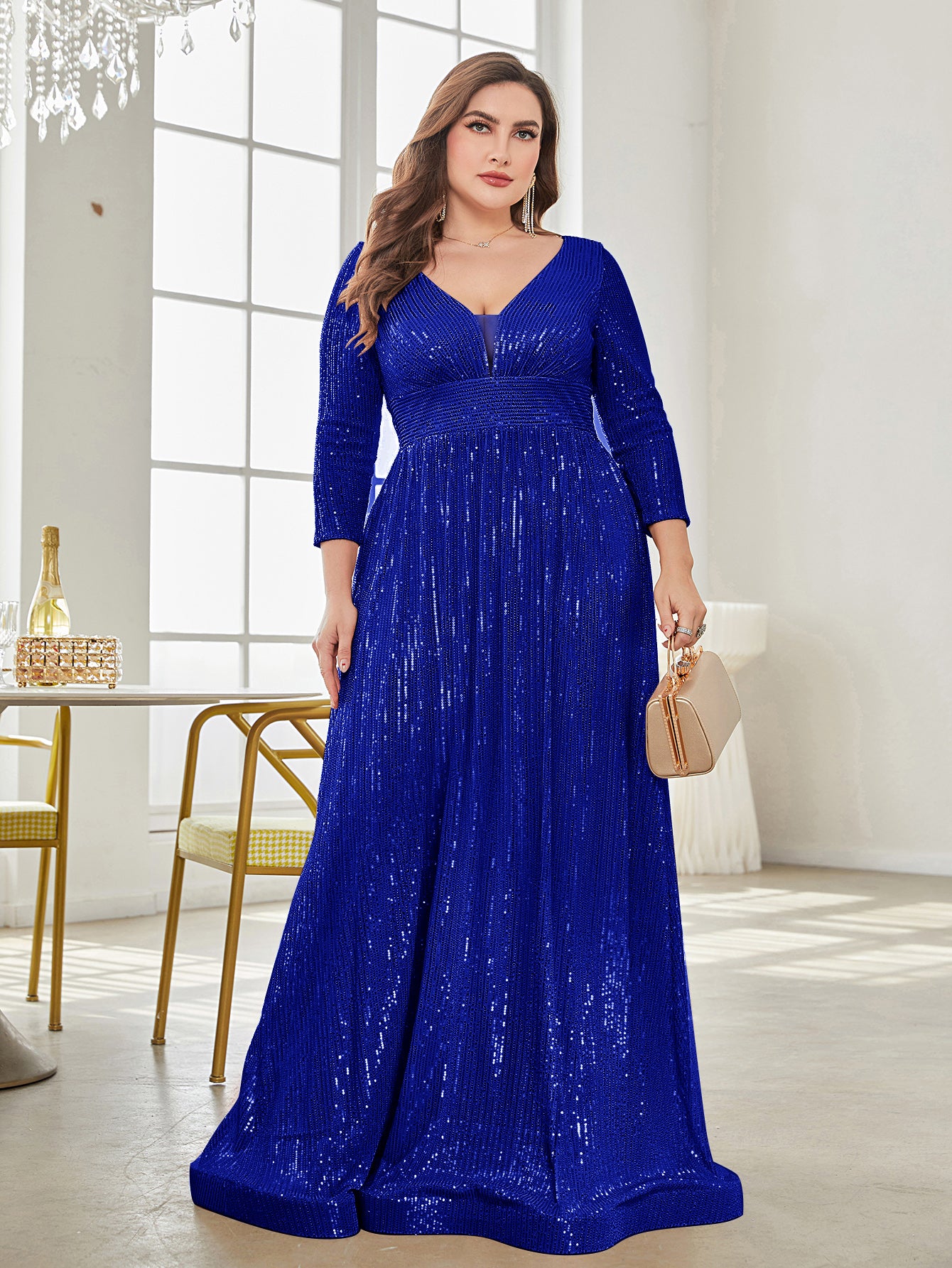 Plus Size Luxury V-Neck Long Sleeves Sequins Evening Dress | XUIBOL