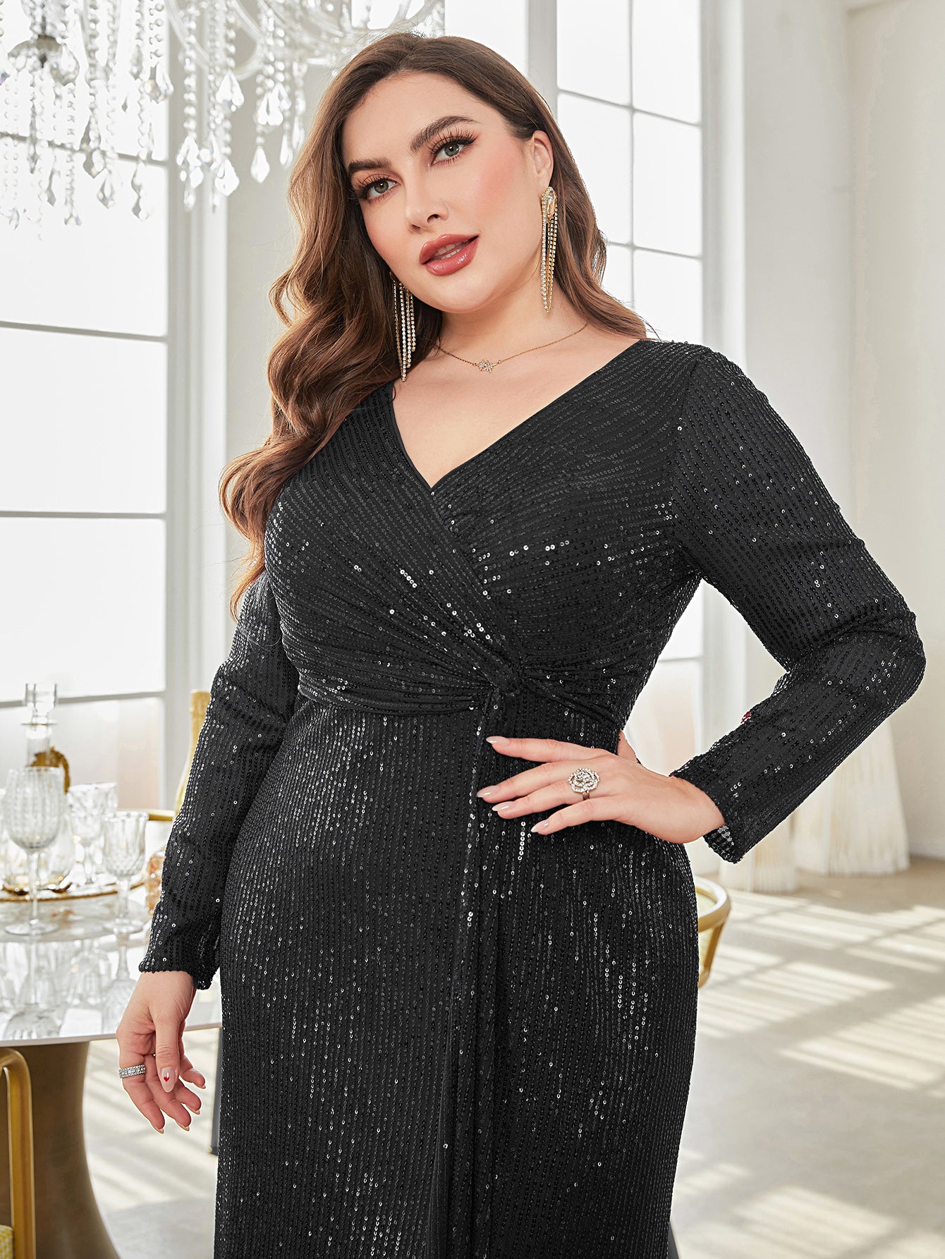 Plus Twist Front Sequin Formal Dress | XUIBOL