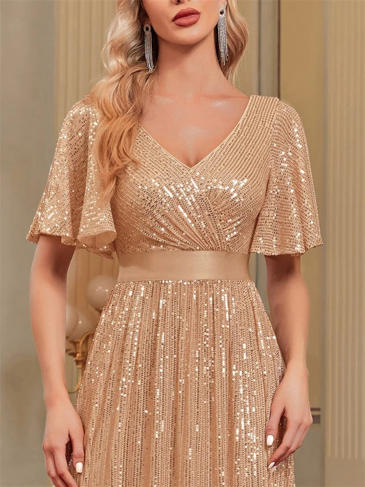 Plus Size Luxury V-Neck Short Sleeves Formal Evening Dress | XUIBOL