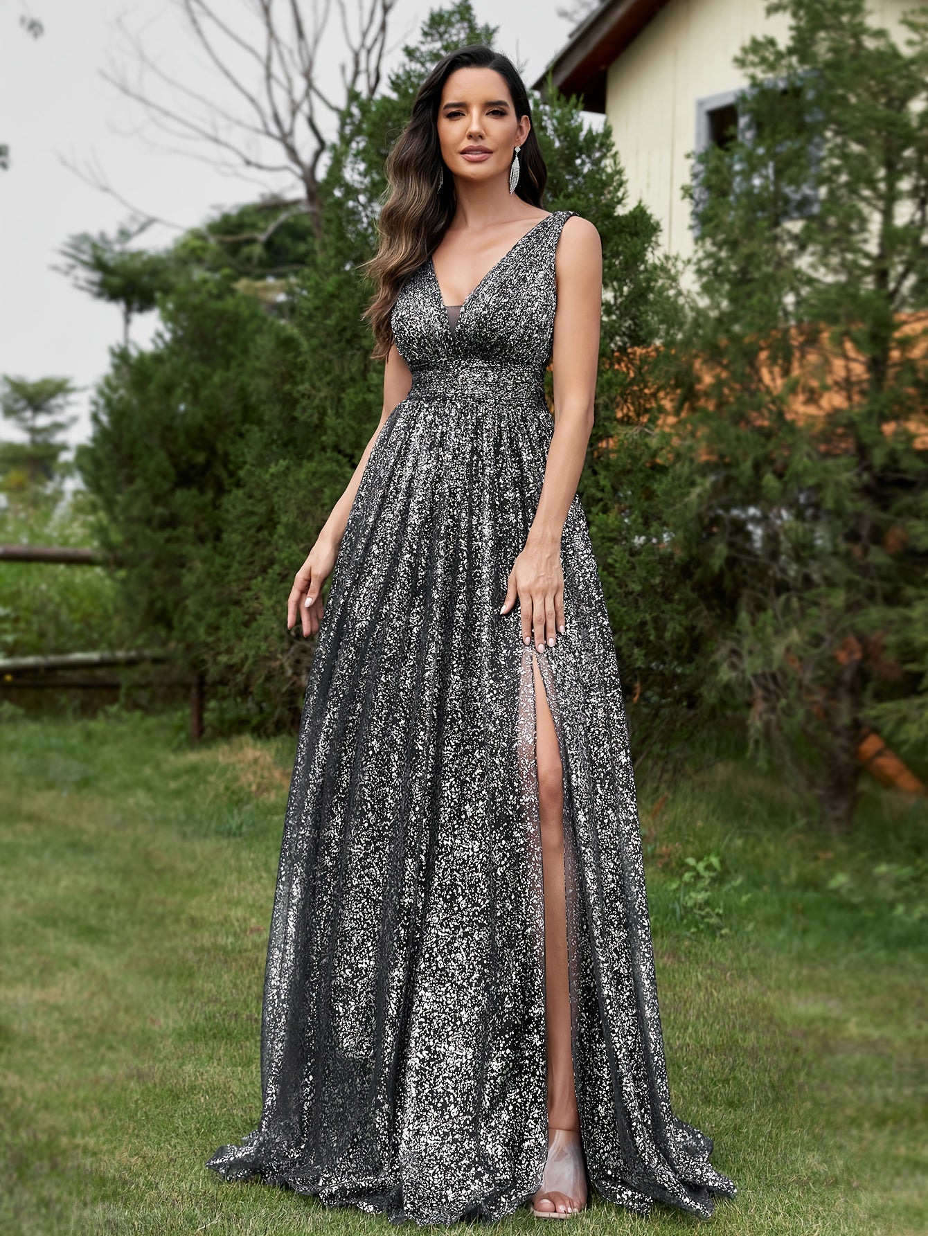 Plunge Neck A-line Tank Dress, Elegant Sleeveless Split Hem Floor Length Dress | XUIBOL